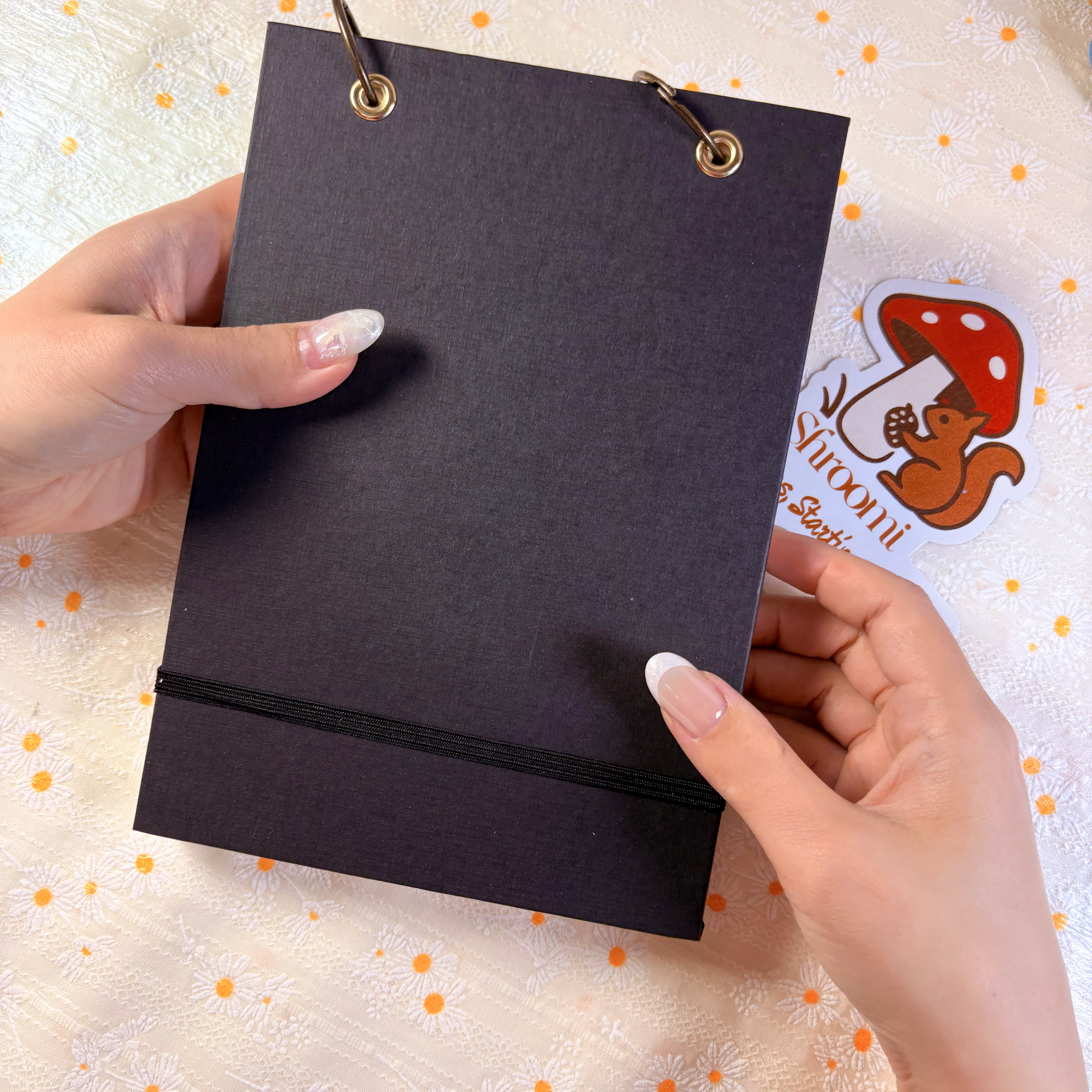Loose-Leaf Journal Book