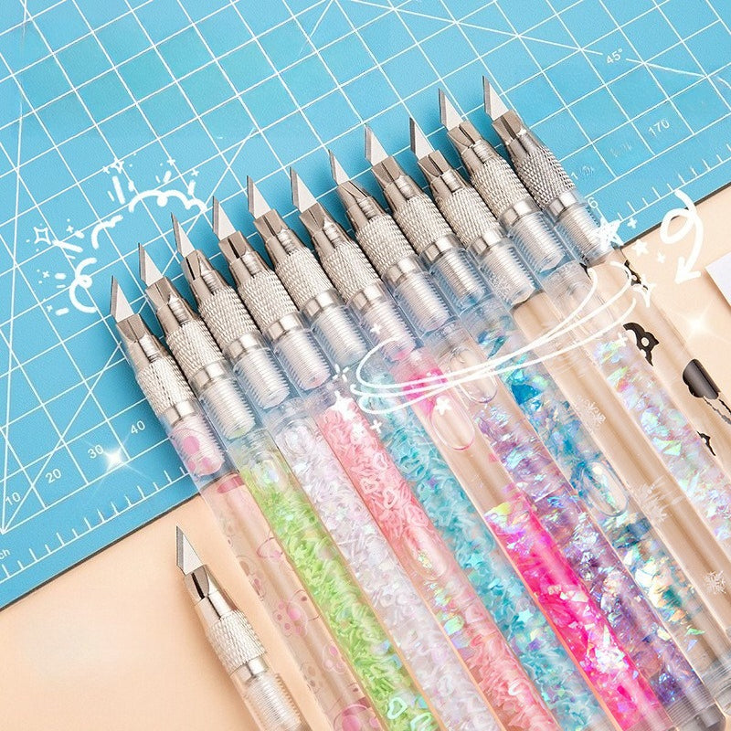 Shimmering Sands Hobby Knife GleamFlow Craft Knife | Liquid Sand Pen Cutter for Journaling & DIY Crafts – 22mm Blade, 130mm Handle