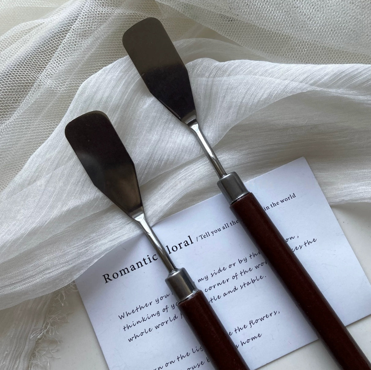 Palette knife set with scraper-style craft tools